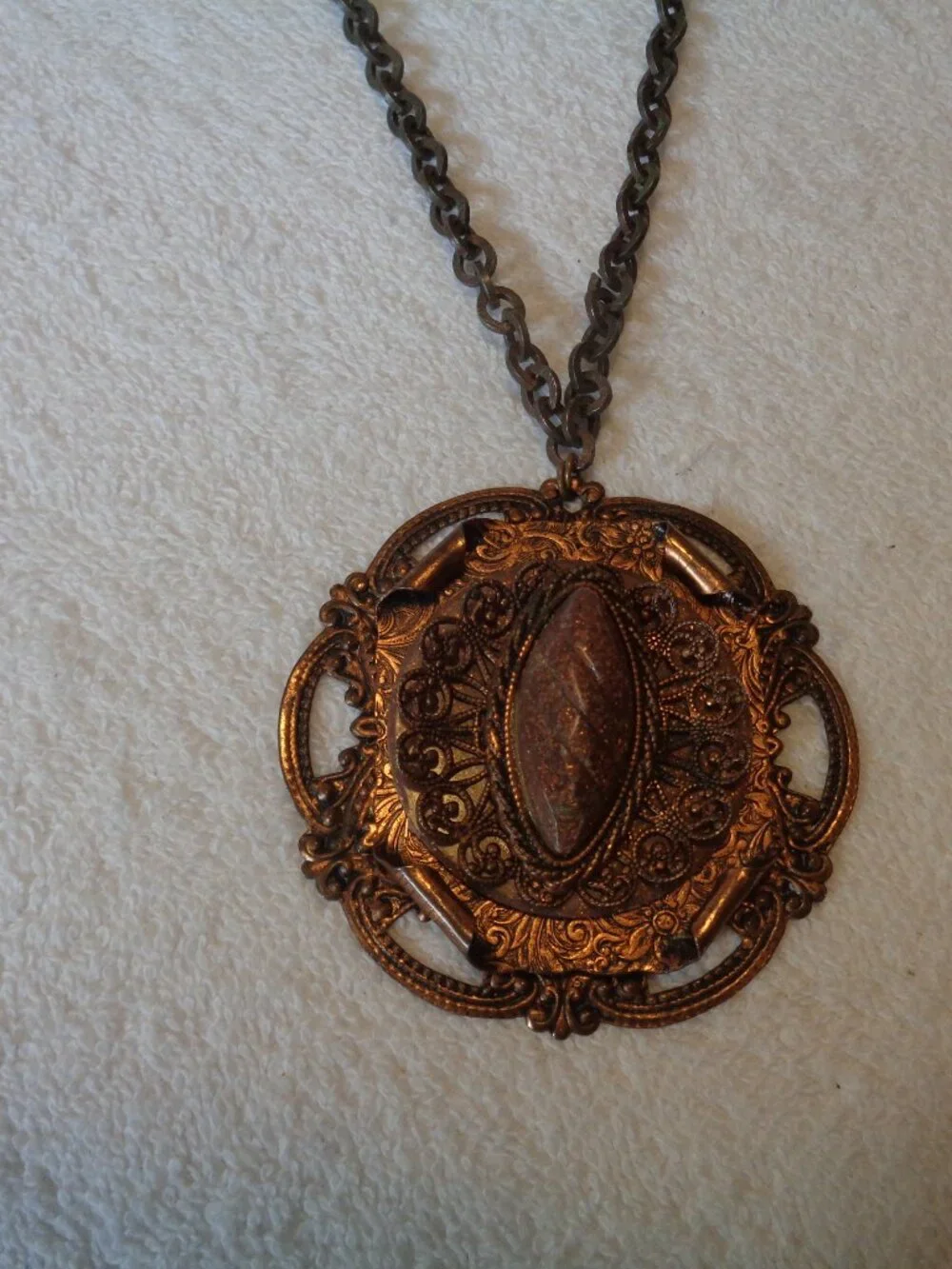 KINGLY RETRO COSPLAY BIG COPPERY & METAL PENDANT ON CHAIN